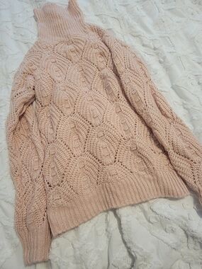 Women's Pink Cable Turtleneck Sweater - Cozy Knit